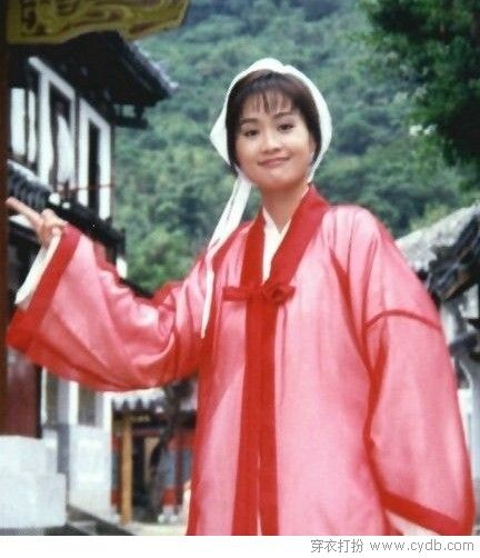 十位小说女主与相应风格服饰